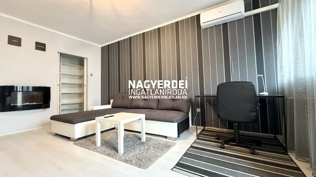 Kiadó 55 m2 csúsztatott zsalus, Debrecen