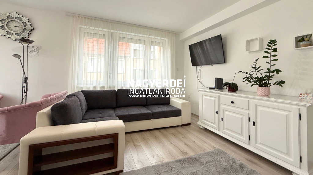 For rent brick flat, Debrecen, Hatvan utcai kert