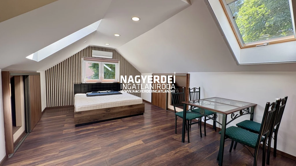 Kiadó 170 m2 családi ház, Debrecen