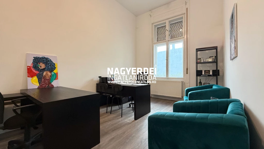 Kiadó 95 m2 iroda, Debrecen