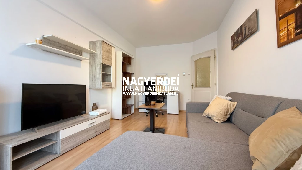 Kiadó 52 m2 tégla lakás, Debrecen