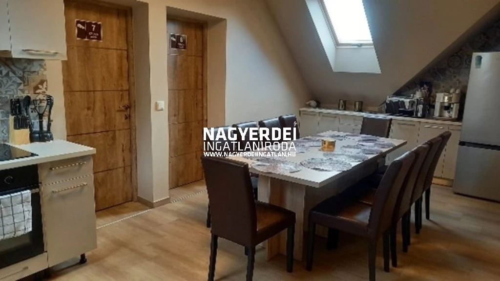 Kiadó 280 m2 panzió, Debrecen