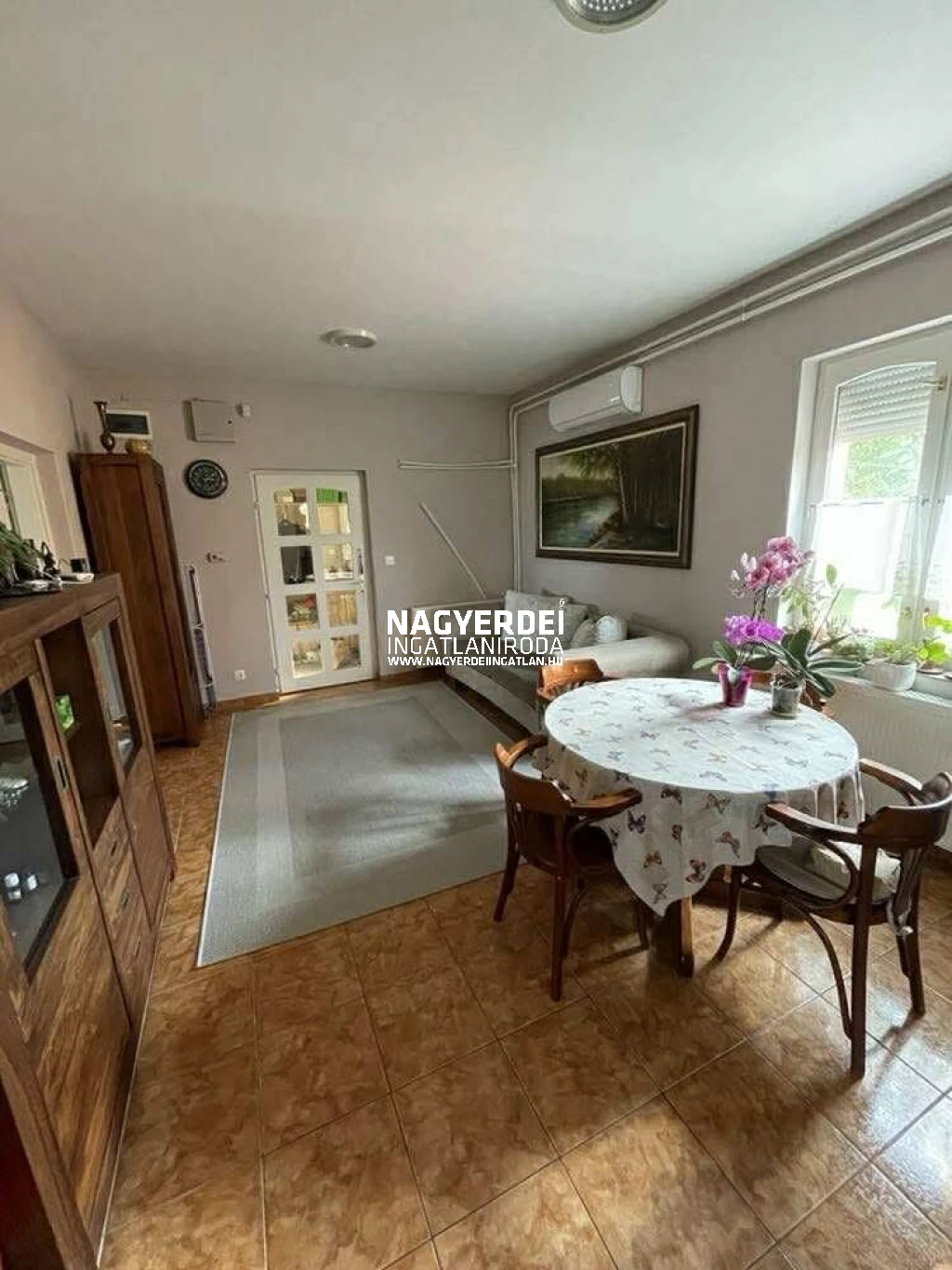 Téglásertben eladó egy tégla építésű 62 m2-es önálló családi ház 581 m2-es telken!