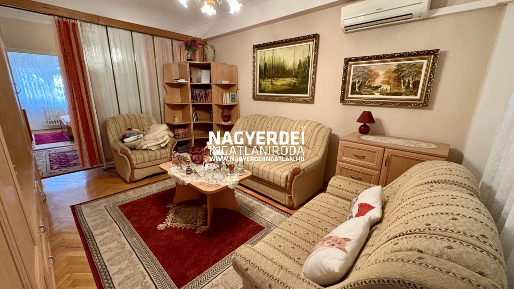 Kiadó 60 m2 panel lakás, Debrecen