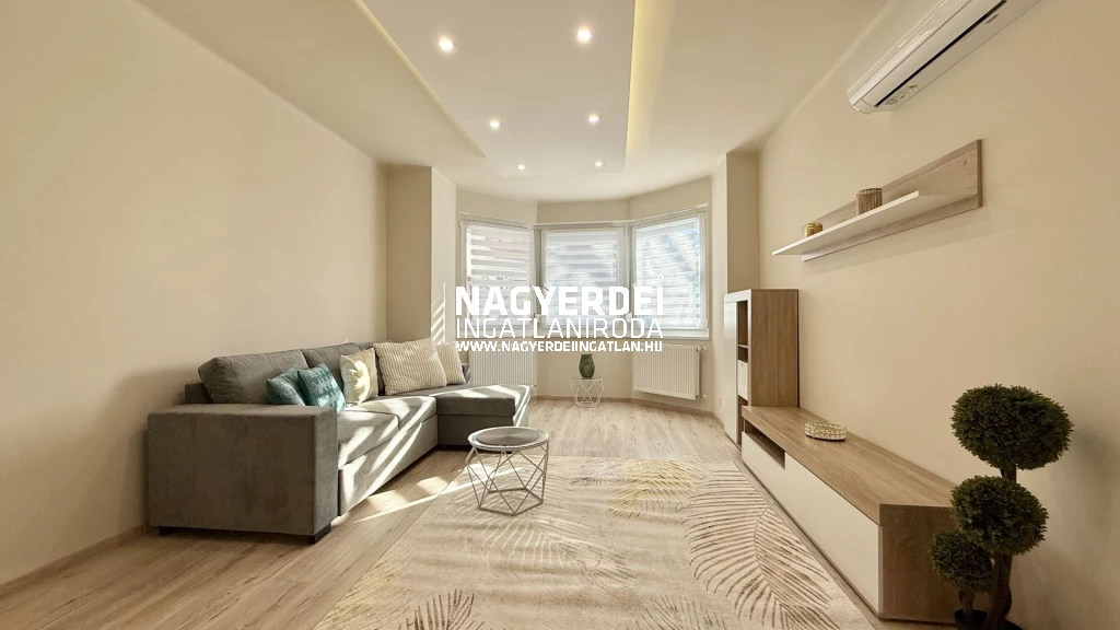 Kiadó 77 m2 új építésű tégla lakás, Debrecen