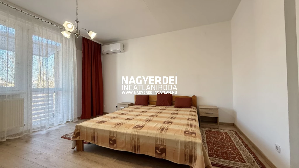 Kiadó 38 m2 tégla lakás, Debrecen