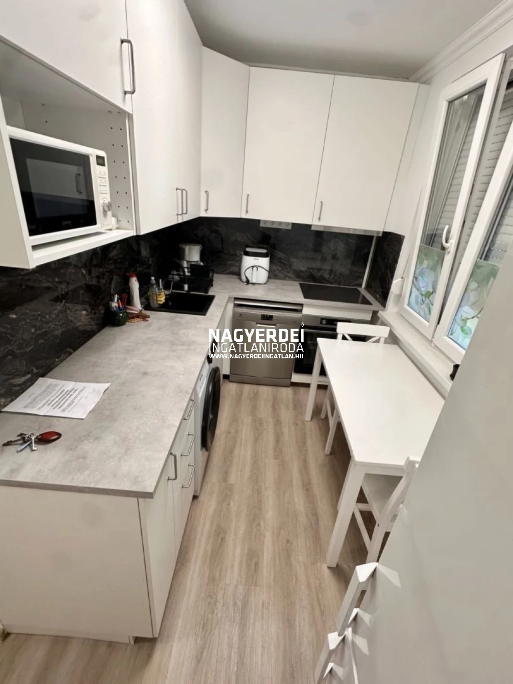 c3-2-name c2-20-name, Debrecen, Belváros