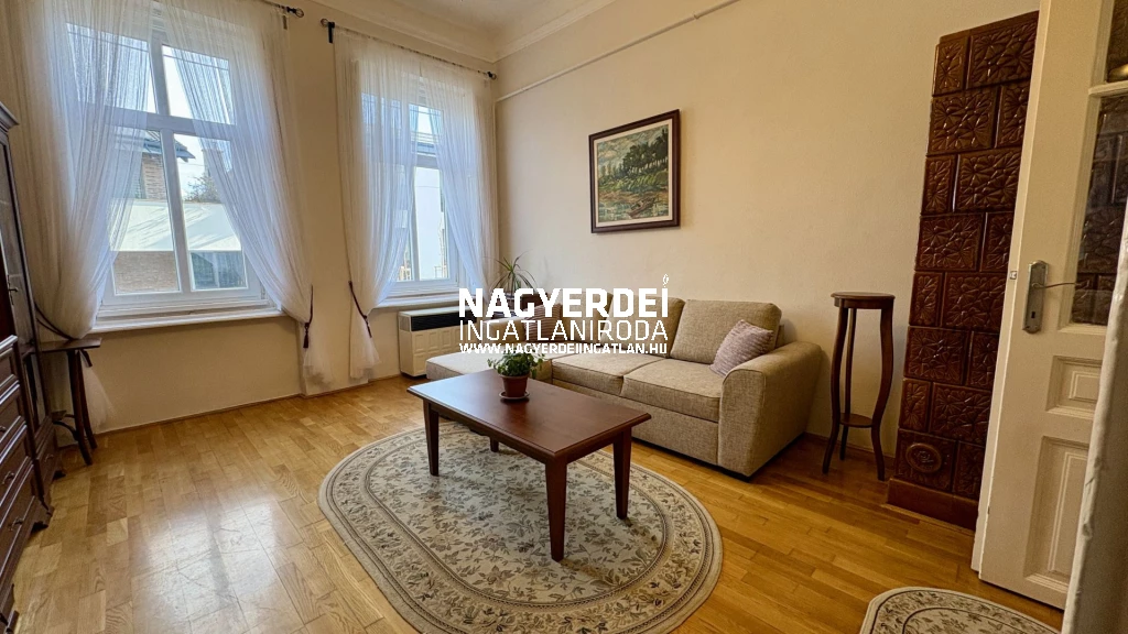 Kiadó 38 m2 tégla lakás, Debrecen