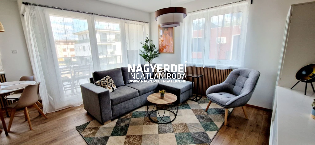 Kiadó 67 m2 új építésű tégla lakás, Debrecen