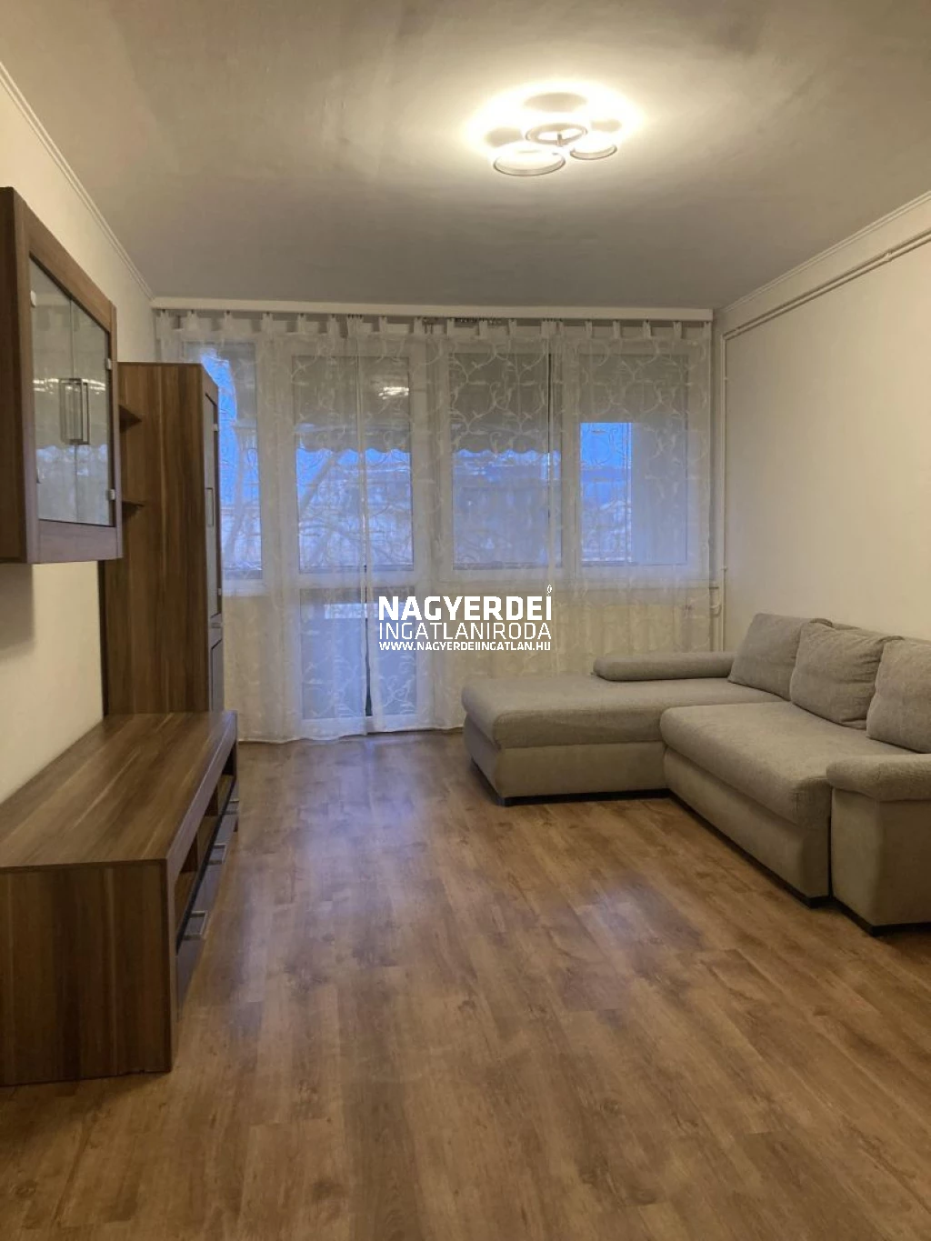 Kiadó 51 m2 tégla lakás, Debrecen