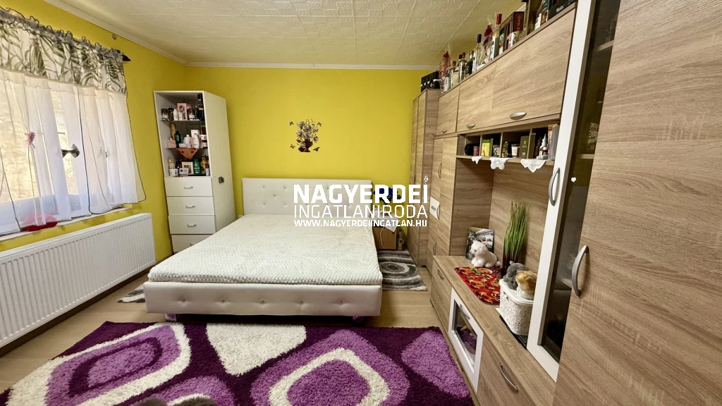 Eladó 100 m2 családi ház, Debrecen