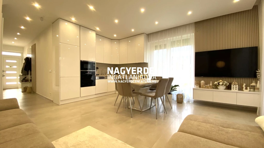 Eladó 117 m2 új építésű ikerház, Debrecen