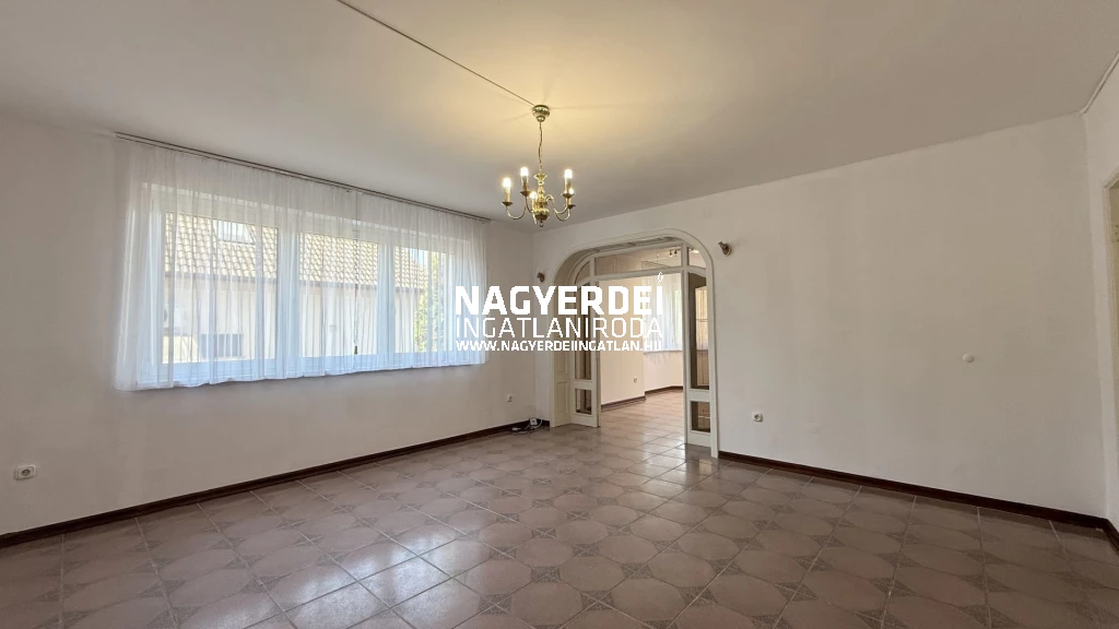 Kiadó 79 m2 iroda, Debrecen