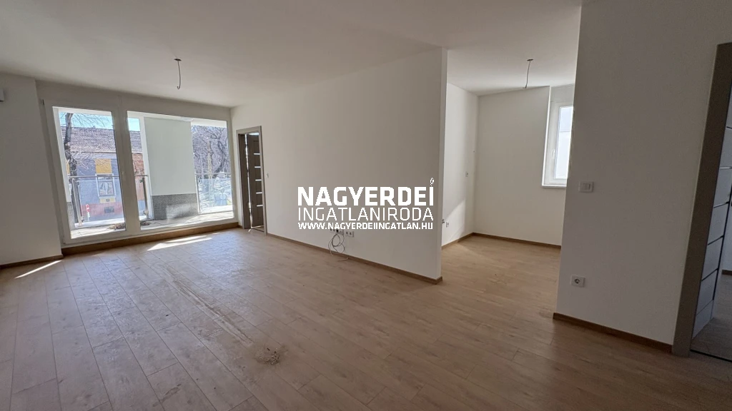 c3-1-name c2-19-name, Debrecen, Belváros