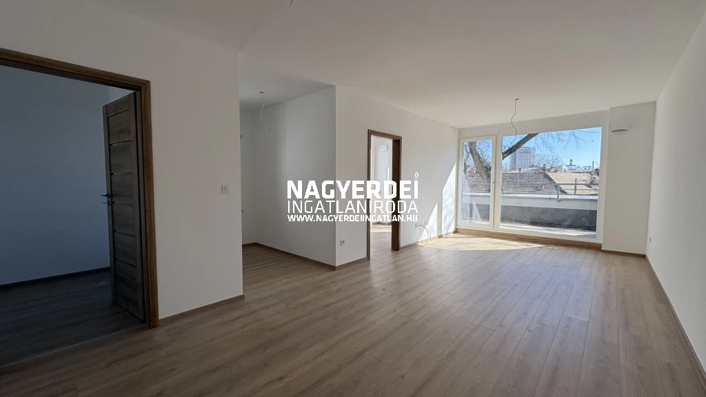 c3-1-name c2-19-name, Debrecen, Belváros