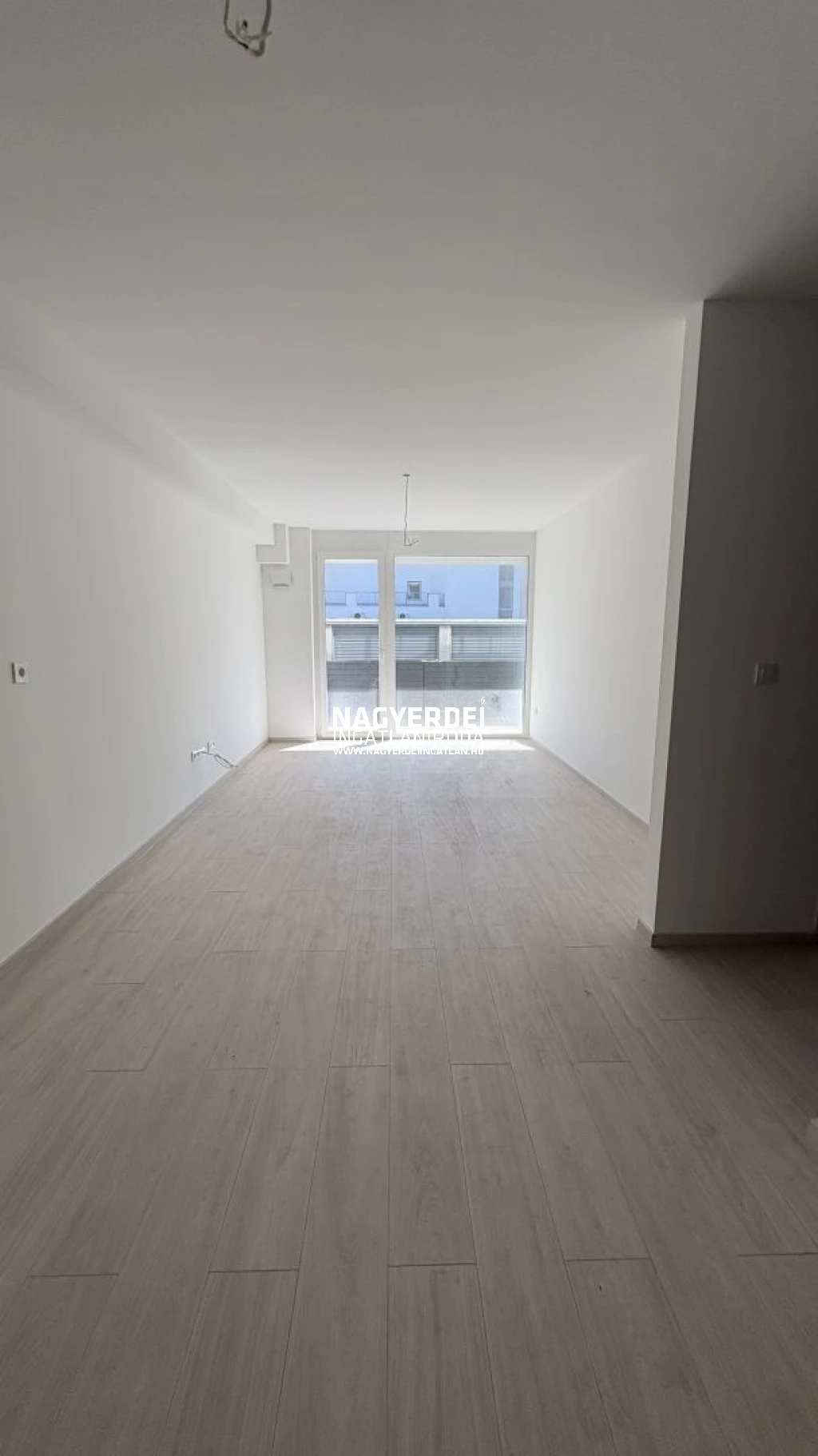 c3-1-name c2-19-name, Debrecen, Belváros