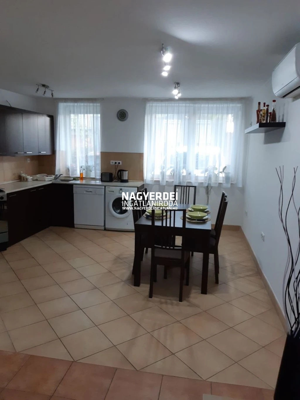 c3-1-name c2-19-name, Debrecen, Szentlászlófalva