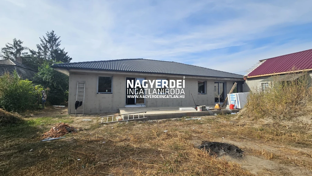 Eladó 131.73 m2 új építésű ikerház, Hajdúsámson