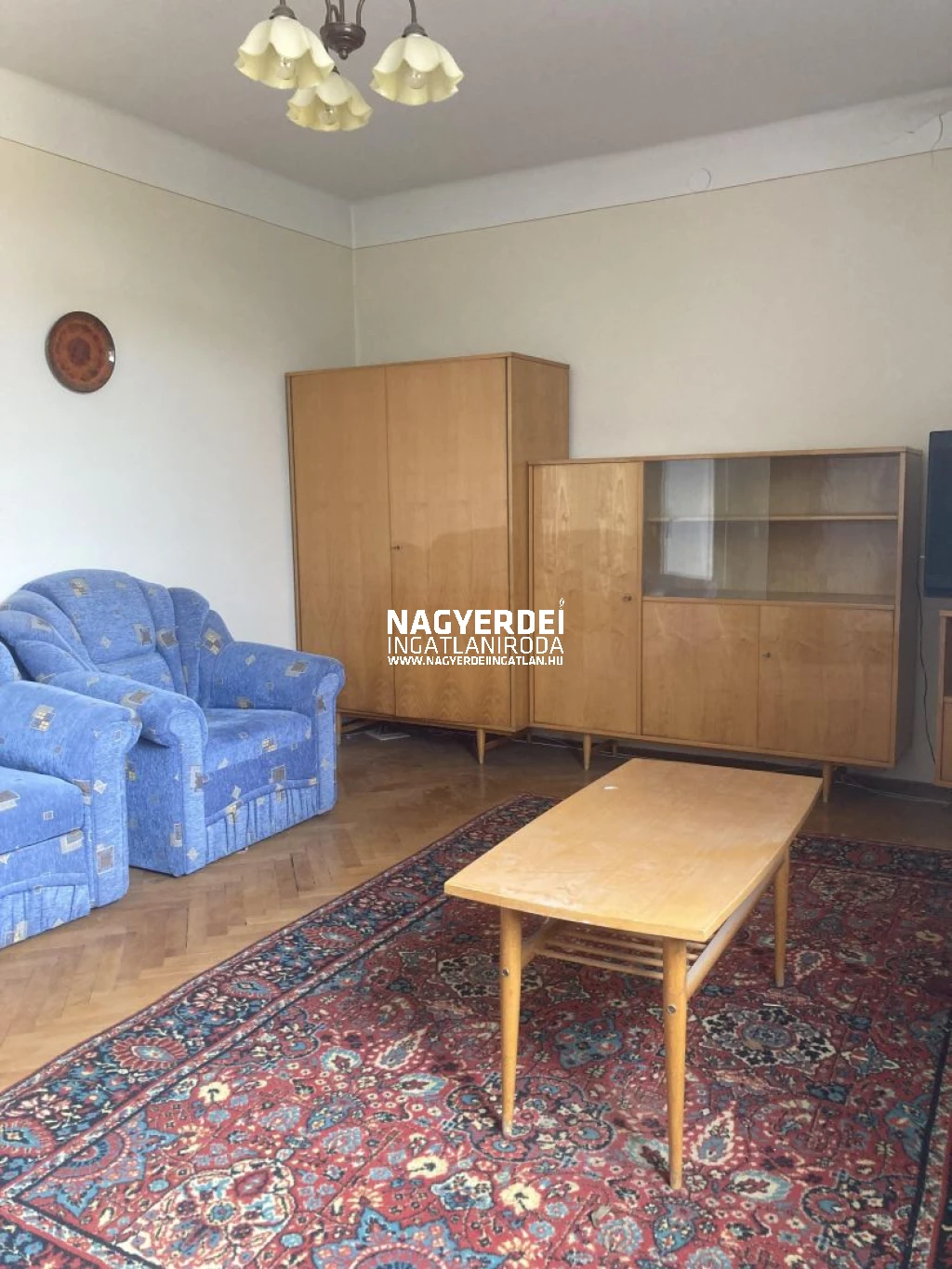 FELÚJÍTANDÓ 2 SZOBÁS TÉGLA LAKÁS ÁRON ALUL ELADÓ!