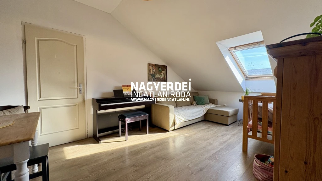 Kiadó 60 m2 tégla lakás, Debrecen