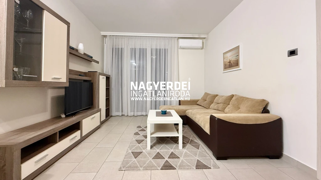 Kiadó 48 m2 új építésű tégla lakás, Debrecen