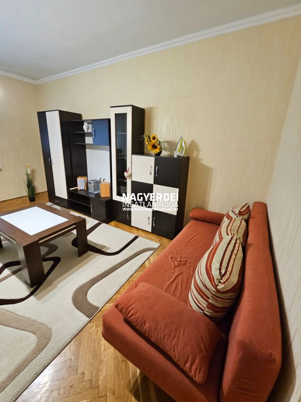 Kiadó 58 m2 tégla lakás, Debrecen
