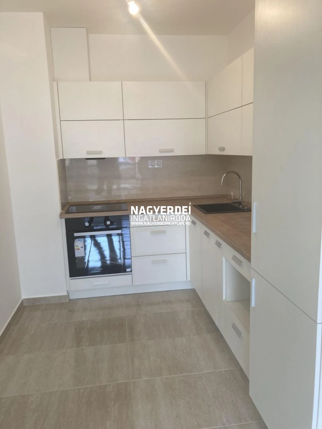 Kiadó 43 m2 új építésű tégla lakás, Debrecen