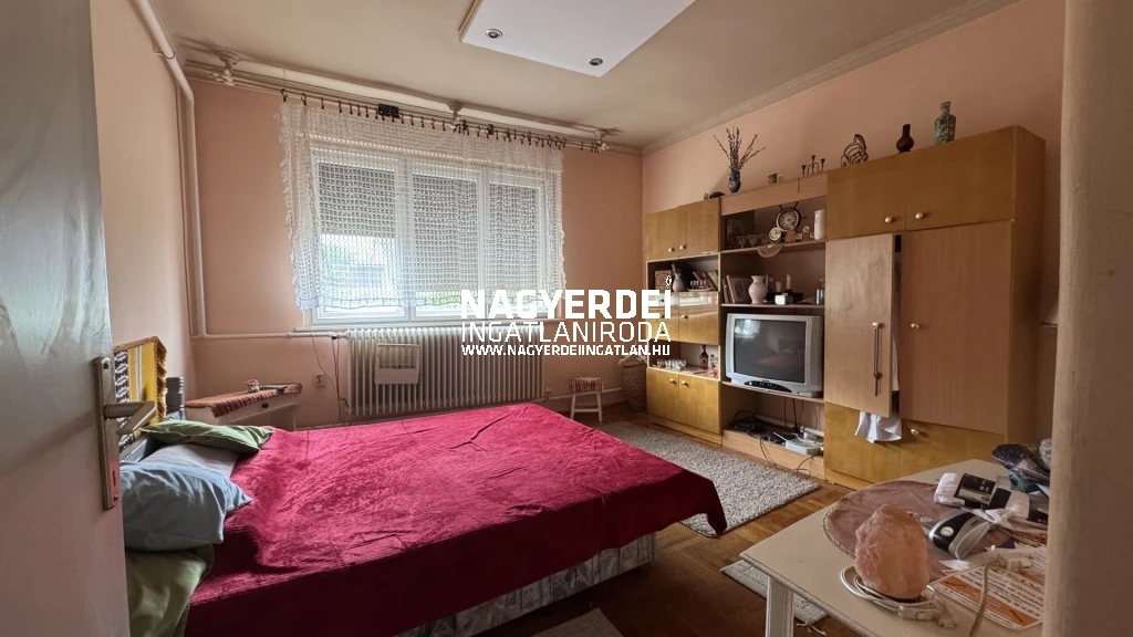 Eladó család ház Nyíradonyban