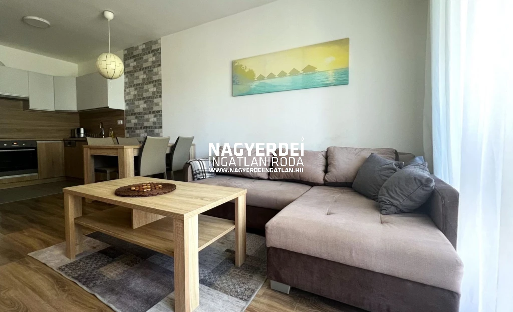 c3-2-name c2-19-name, Debrecen, Sestakert