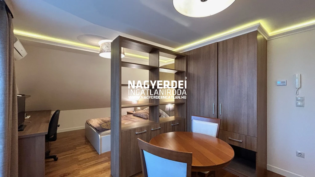 Kiadó 33 m2 tégla lakás, Debrecen
