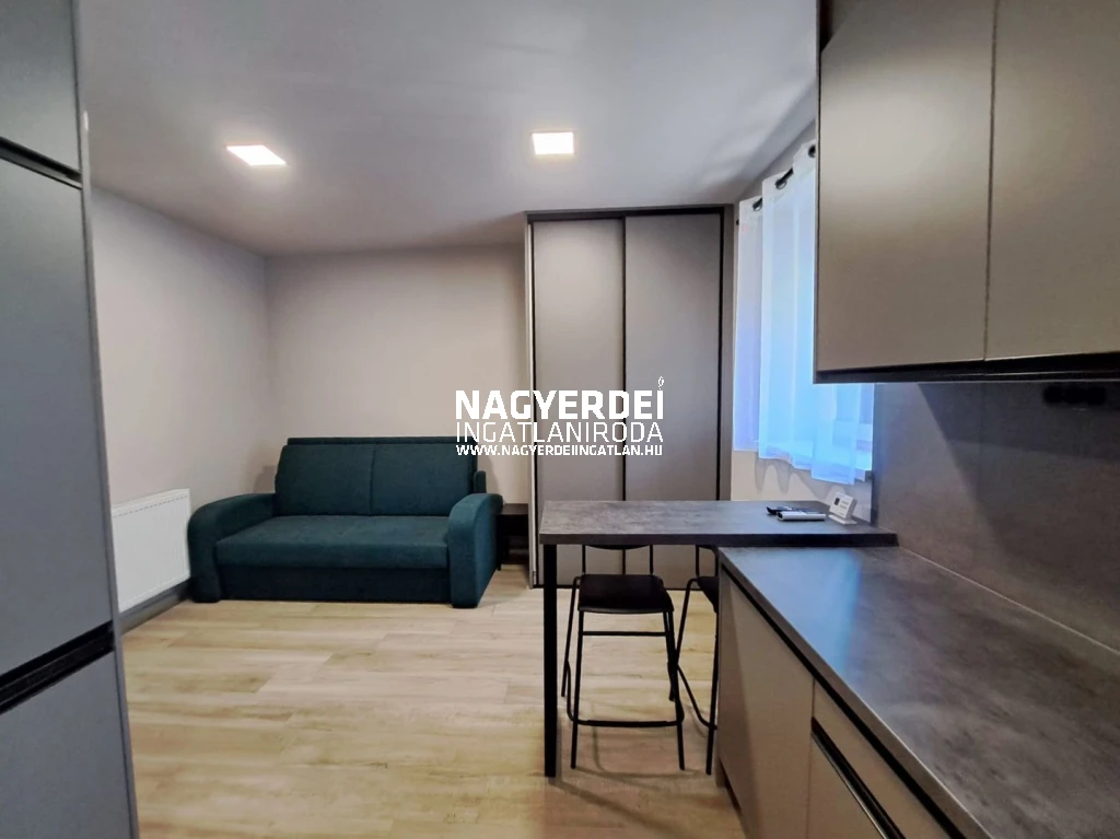 Kiadó 30 m2 új építésű tégla lakás, Debrecen