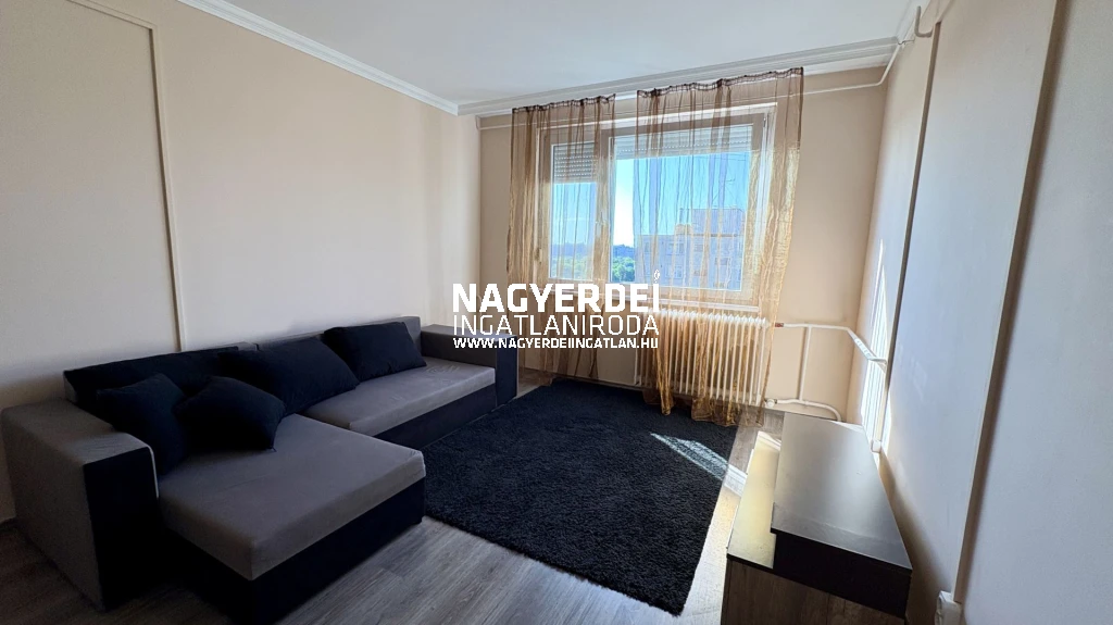 Kiadó 68 m2 panel lakás, Debrecen