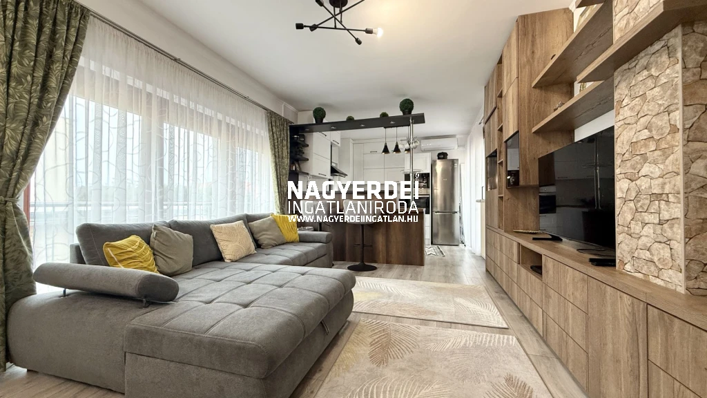 Kiadó 180 m2 családi ház, Debrecen