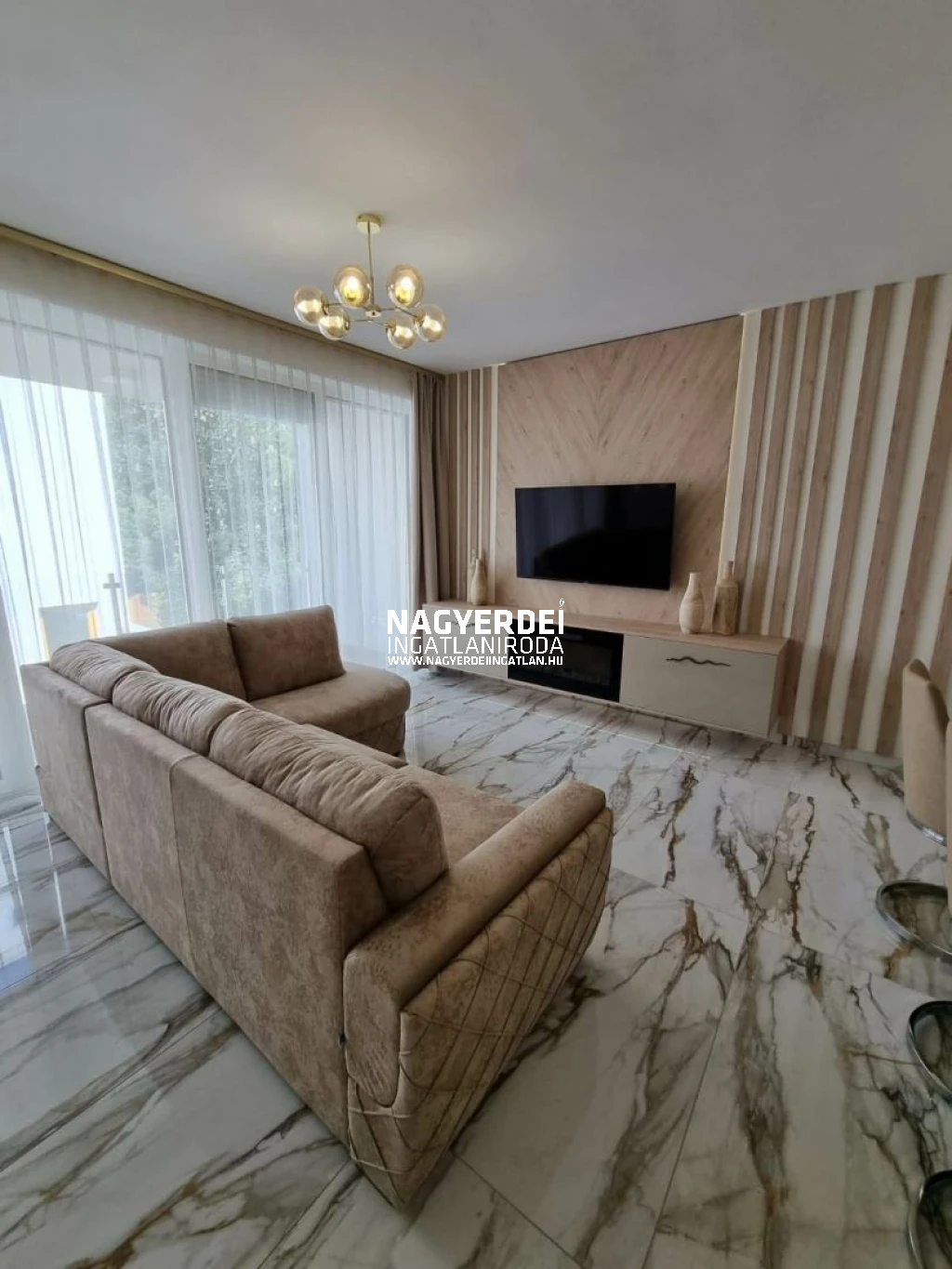 Kiadó 75 m2 tégla lakás, Debrecen