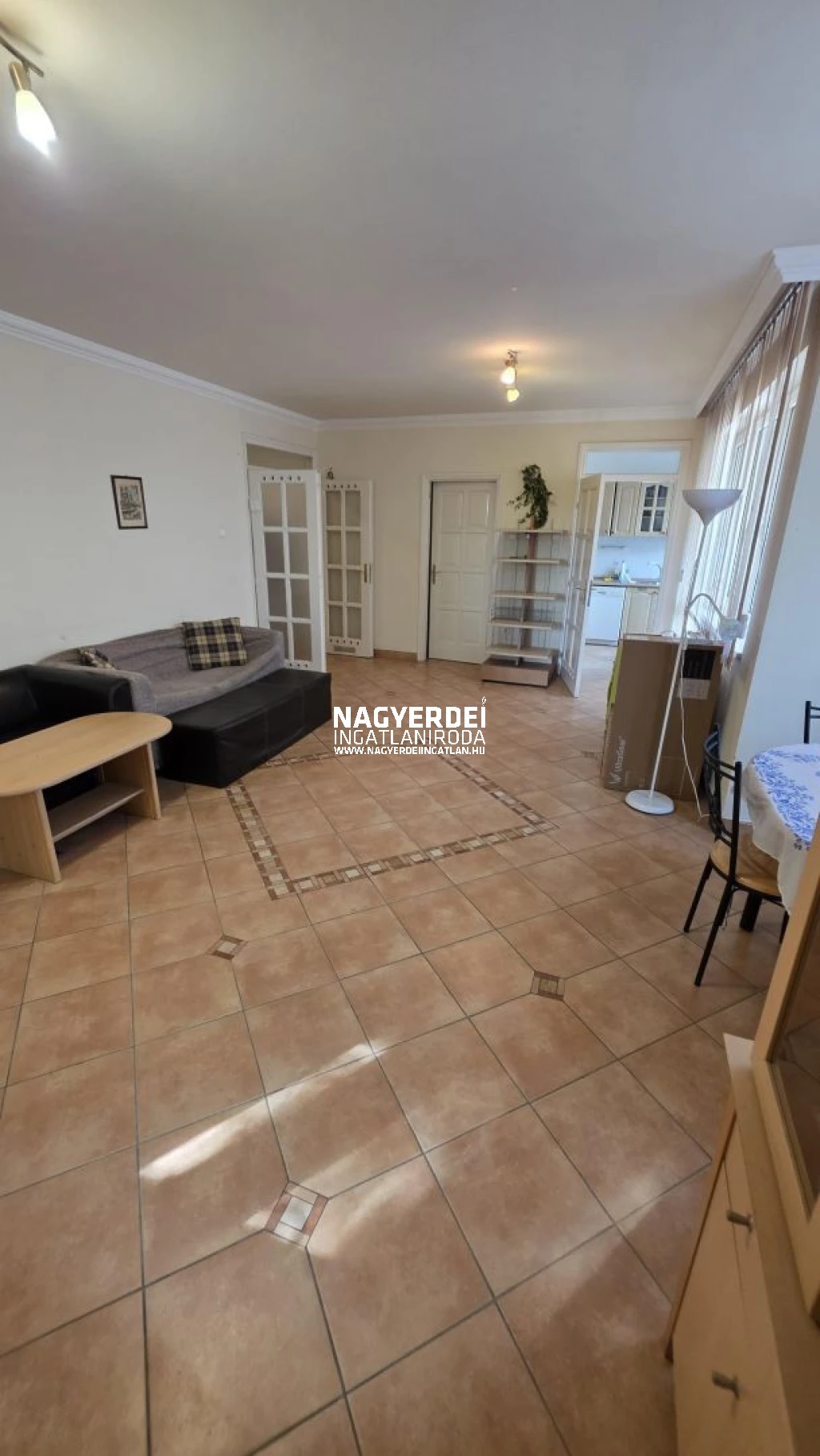 Kiadó 80 m2 tégla lakás, Debrecen