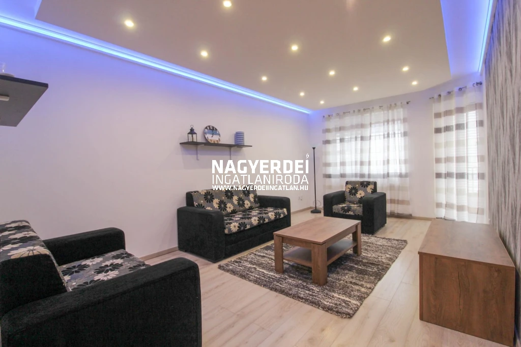 Kiadó 68 m2 tégla lakás, Debrecen
