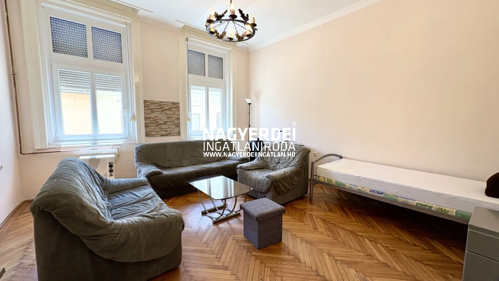 Kiadó 68 m2 tégla lakás, Debrecen