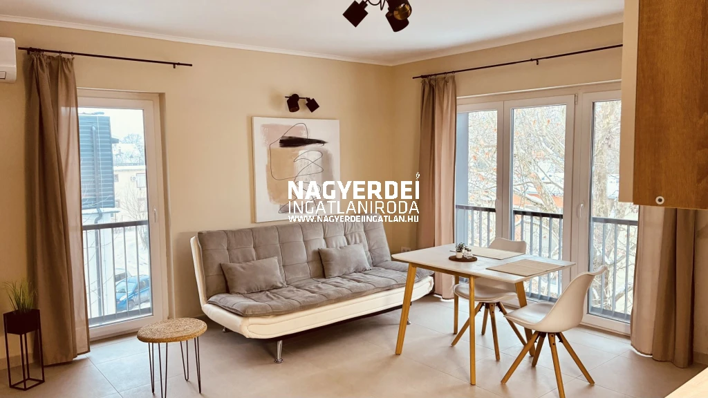 Kiadó 42 m2 új építésű tégla lakás, Debrecen