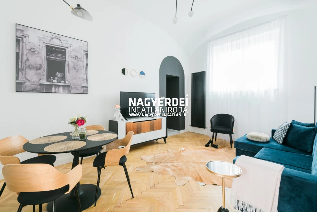 Kiadó 40 m2 tégla lakás, Debrecen