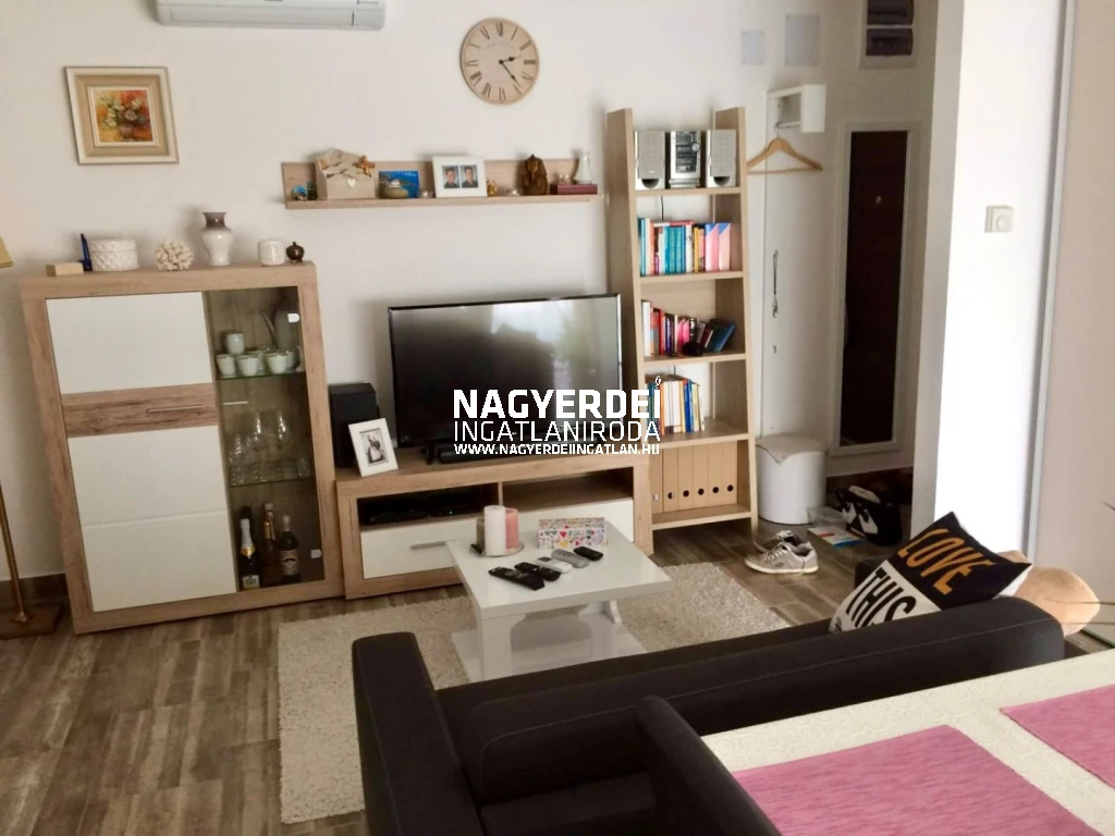 Kiadó 42 m2 új építésű tégla lakás, Debrecen