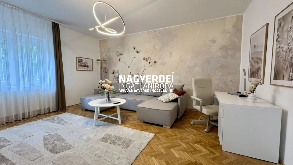 Kiadó 84 m2 tégla lakás, Debrecen