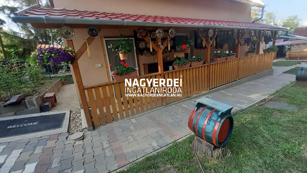 Eladó 130 m2 családi ház, Balmazújváros