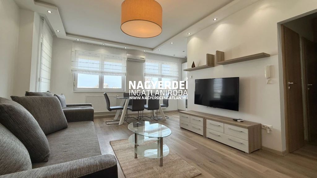 Kiadó 62 m2 új építésű tégla lakás, Debrecen