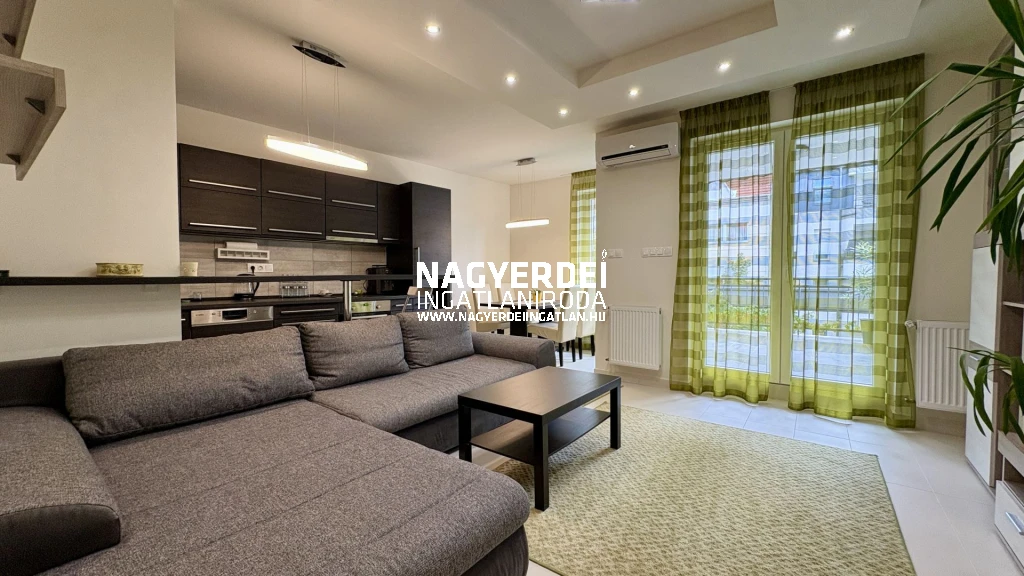 Kiadó 61 m2 új építésű tégla lakás, Debrecen