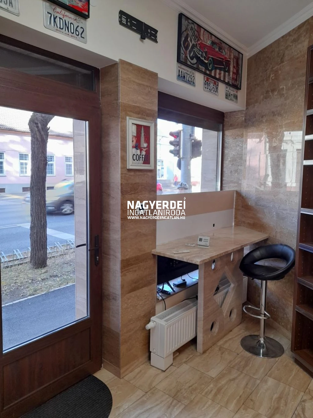 Kiadó 20 m2 üzlethelyiség, Debrecen