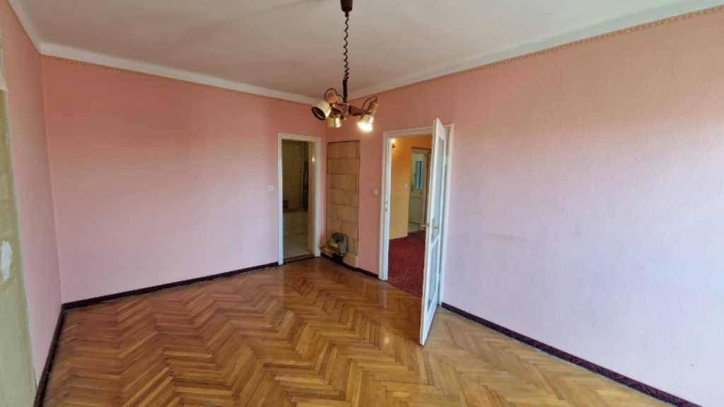 For sale brick flat, Pécs, Belváros