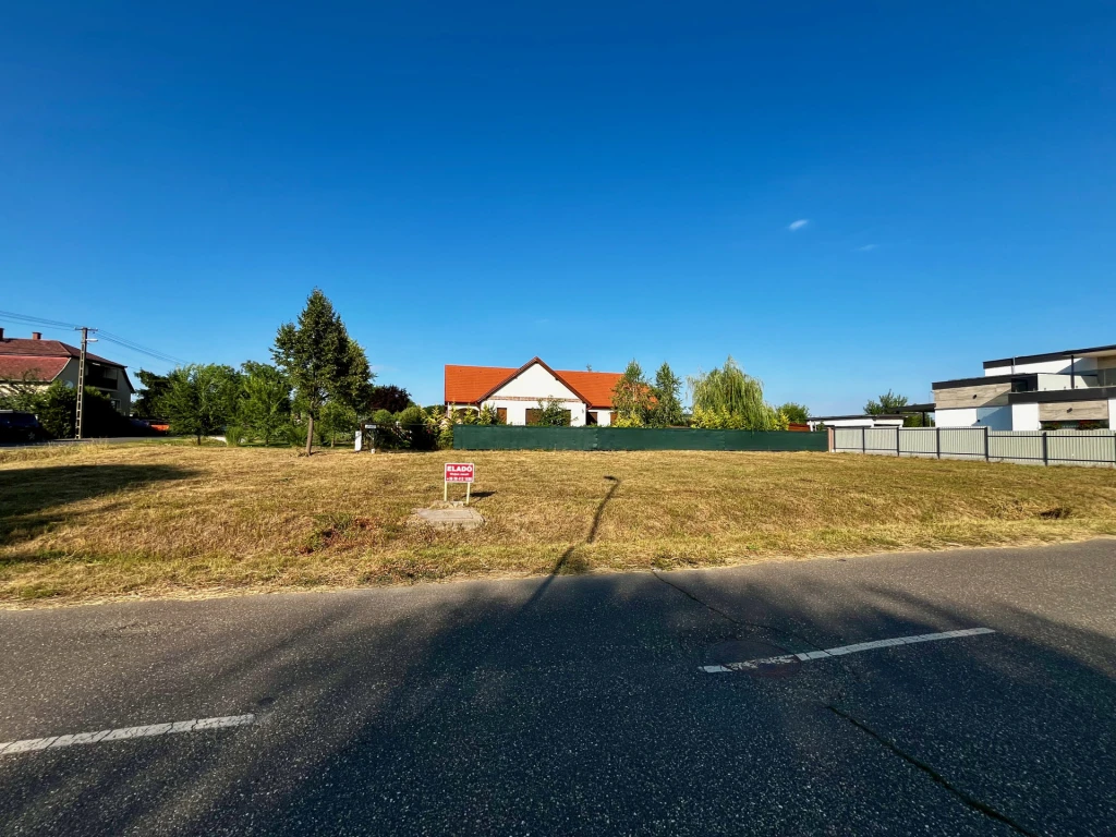 c3-1-name c2-50-name, Debrecen, Józsa