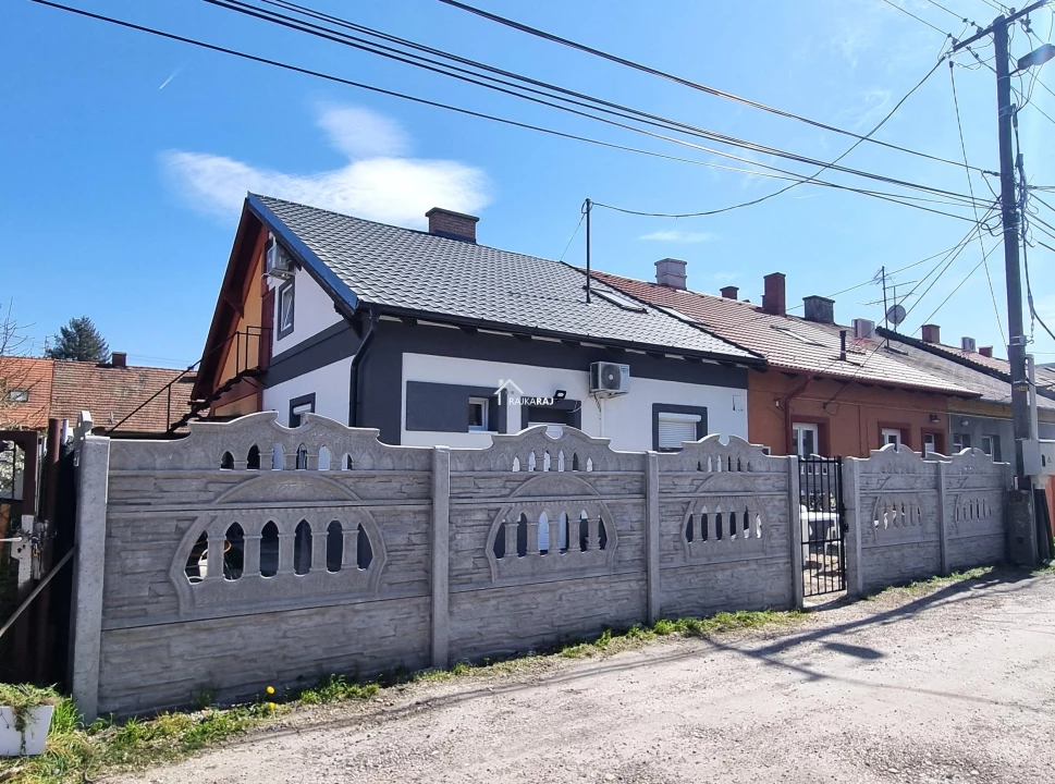 Eladó téglalakás, Mosonmagyaróvár