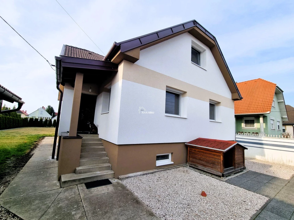 Eladó családi ház, Hegyeshalom