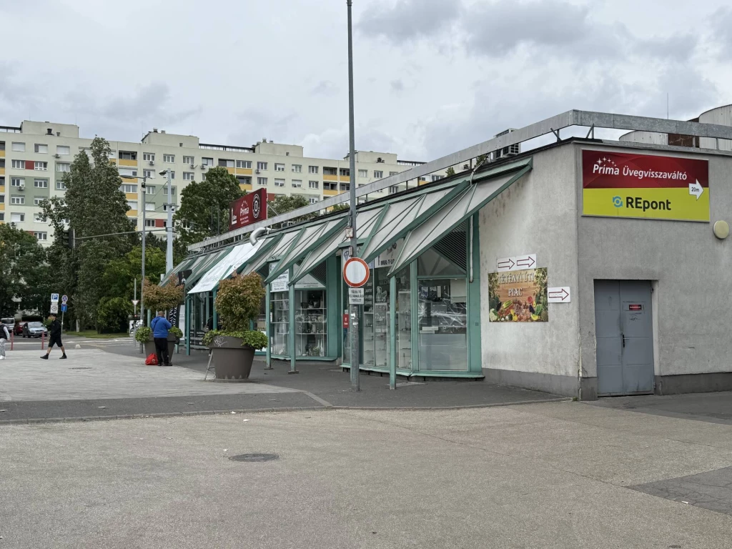 ÜZLETHELYISÉG A BIKÁS PARKNÁL!